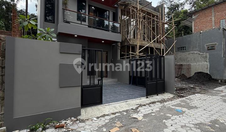 Termurah 2 Lantai‼️Rumah Mewah Kontemporer Modern 2 Lantai Dalam Perumahan di Jalan Kaliurang Km 13 Ngemplak Sleman Dekat Pasar Jangkang 2