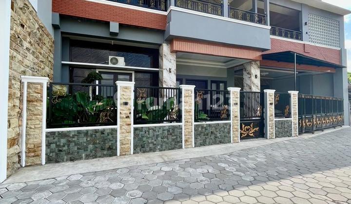 Luxurious 2-Story House with Large Land, Swimming Pool, Green Rice Field View in Maguwoharjo, Depok, Sleman, Close to Instiper Campus Luxurious 2-Story House with Large Land, Swimming Pool, Green Rice Field View in Maguwoharjo, Depok, Sleman, Close to Instiper Campus