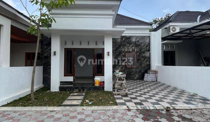 Rumah Cantik Modern Kekinian Dalam Perumahan Di Jalan Kaliurang Km 12 Ngaglik Sleman Dekat Kampus Uii Terpadu 1