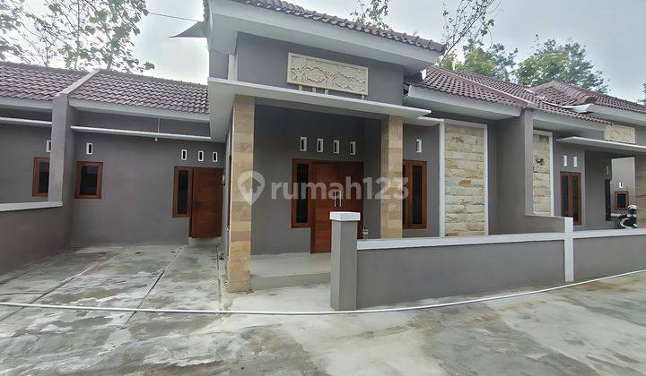 Rumah Baru Fresh Cantik Minimalis Harga Menarik Di Jalan Godean Km 17 Moyudan Sleman 1