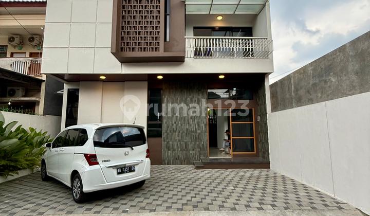 Luxurious 2-Story Special House on Palagan Road Near Hyatt Hotel and Monjali Luxurious 2-Story Special House on Palagan Road Near Hyatt Hotel and Monjali