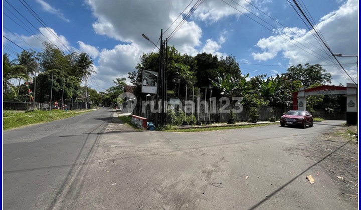 5 Minutes to UII, Land for Sale in Jogja for Exclusive Residence/Kost