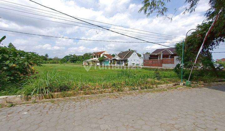 Tanah Murah di Banyuraden, Dekat Mirota Godean Jogja  1