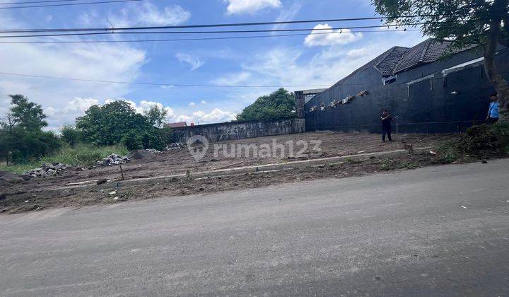 Tepi Jalan Aspal,Tanah Dekat Kampus UKRIM ,Kalasan Pas Hunian 2