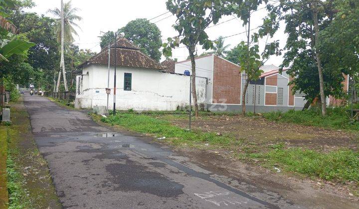 Dijual Tanah Jl. Kembangan Rejodani, Dekat Ponpes Pandanaran 1