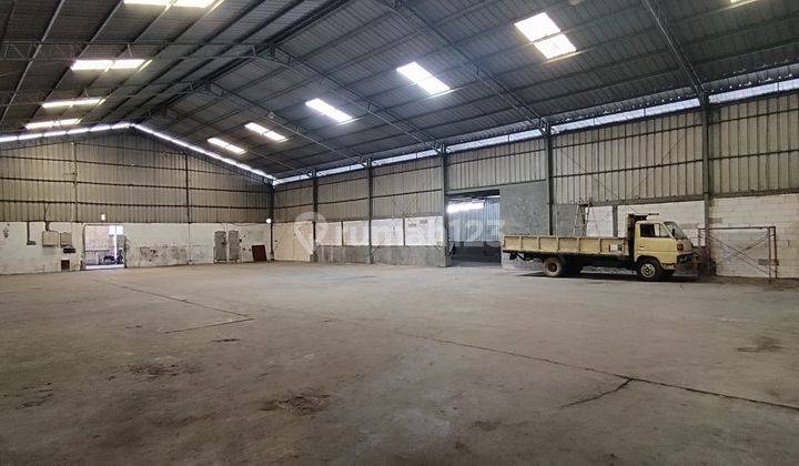 For Lease Di Sewa Warehouse Gudang Cipondoh Tangerang Banten Luas 1600m2 Lb 1200m2 Ada Office Ijin Industri Bisa Container 40 Feet Nego 1