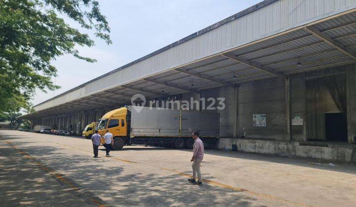 For Lease Di Sewa Gudang di Cakung Jakarta Timur Dekat Pelabuhan Tanjung Priok Bisa Kontainer 40 Feet Ada Loading Dock Nego