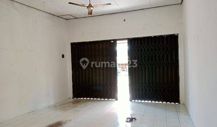 Ruko Mangku Jalan Magelang Km 13.5. Depan Asrama Polisi Polres Sleman Yogyakarta. 7