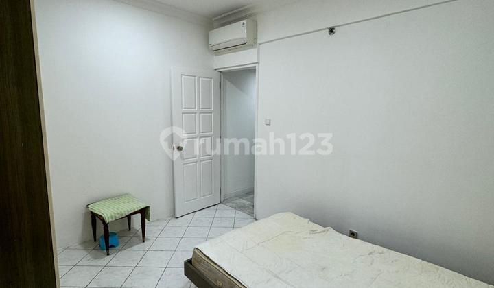 Apartemen Kondominium Taman Anggrek Jakarta Barat 2