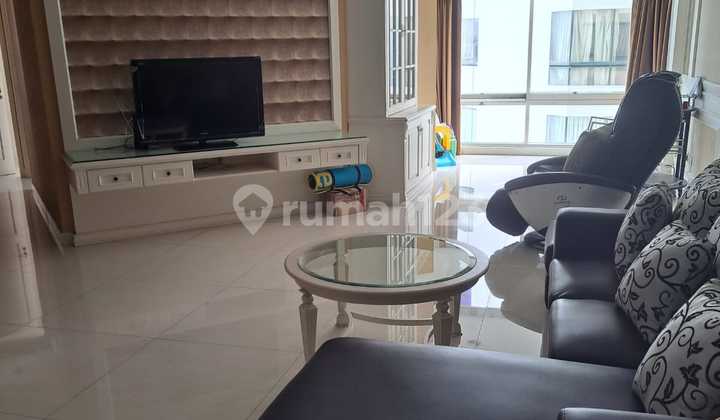 Apartemen Taman Anggrek 7