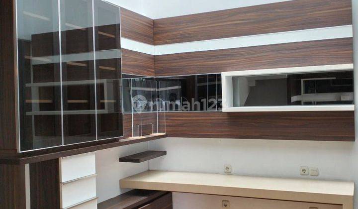 Rumah Town House Sunter Podomoro, 3 Lantai, Sudah Renovasi Full Furnished SHM + Imb 2