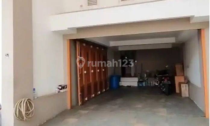 Dijual Rumah Mangga Besar Raya, 2 lantai + Mezanin, Area Komersil 2