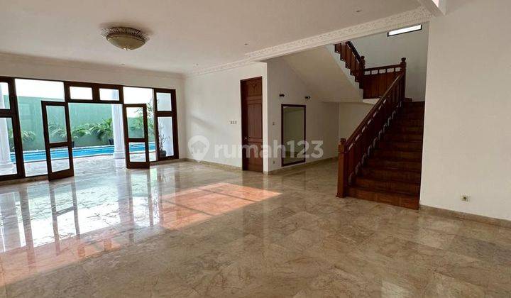 Rumah Permata Hijau, Jakarta Selatan (Mewah, Semi Furnished, ada Swimming Pool) 1