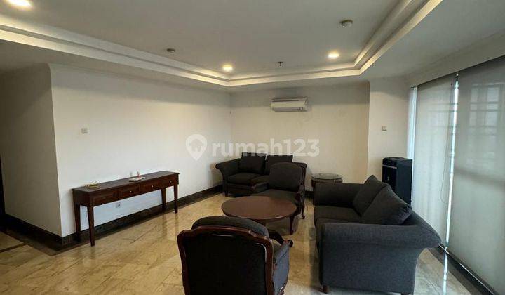 Disewakan Apartemen Pertama Safir, Pertama Hijau dengan View City dan sudah Full Furnished 1