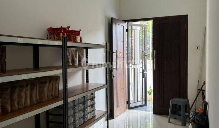 Dijual Rumah Pluit Putra ; Jakarta Utara, 3 lantai posisi hadap utara 2