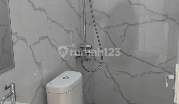 House For Sale In Rawasari, Central Jakarta House For Sale In Rawasari, Central Jakarta