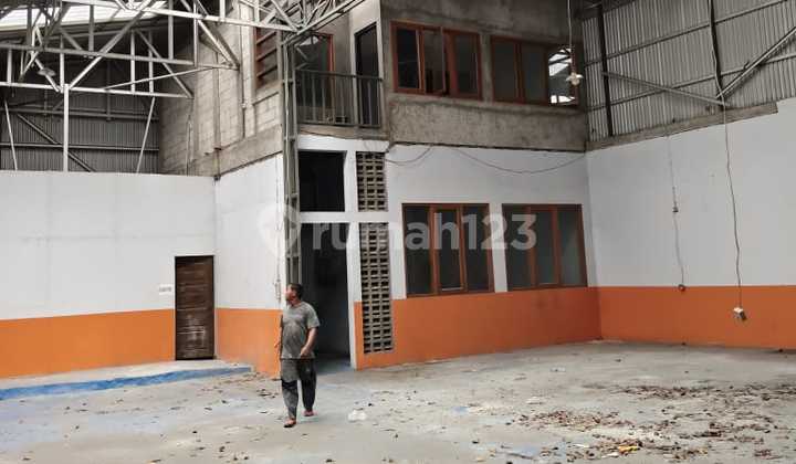 Warehouse and Office for Rent in Cakung District