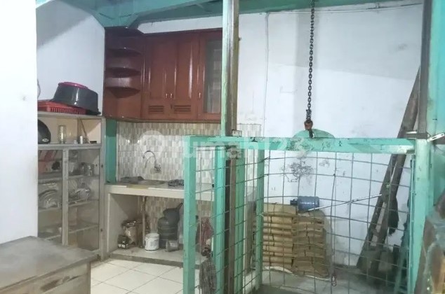 For Rent New Shop Unit Old Morning Market, West Jakarta 2