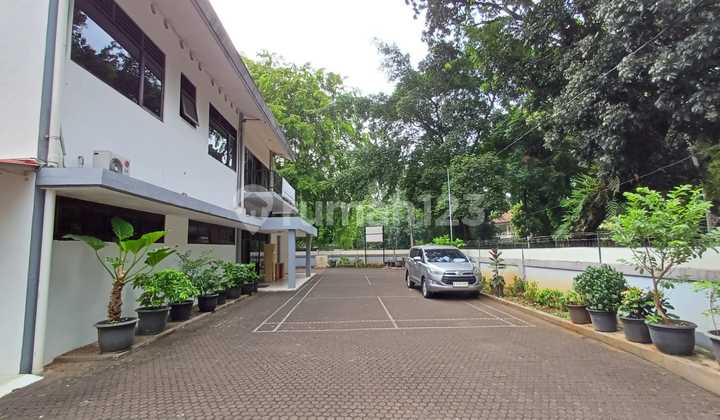 Disewa Rumah Perkantoran Lokasi Strategis Kebayoran Baru Disewa Rumah Perkantoran Lokasi Strategis Kebayoran Baru