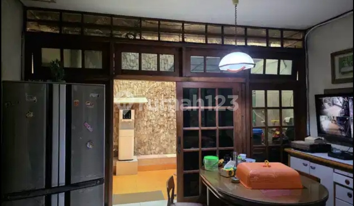 Rumah Cempaka Putih Barat Dekat Kantor PT.Taspen Jakarta Pusat  2