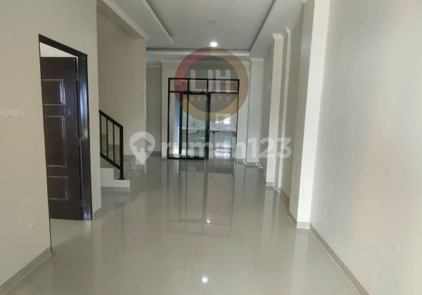 Disewakan Rumah Villa Melati Mas Tangerang Selatan 2