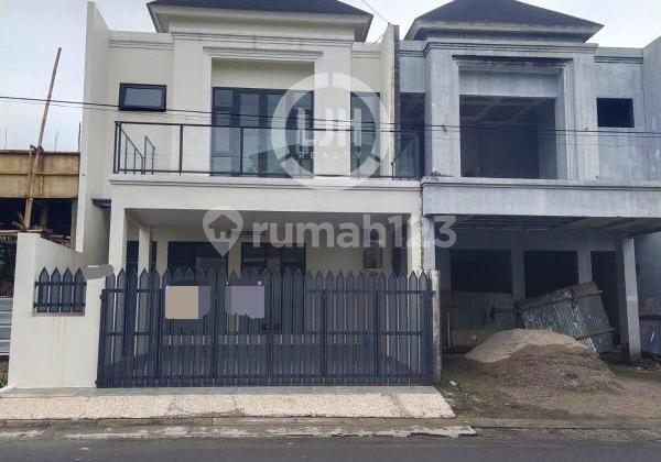 Disewakan Rumah Regensi Melati Mas Tangerang Selatan