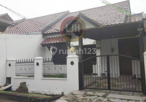 Disewakan Rumah Villa Melati Mas Tangerang Selatan 1