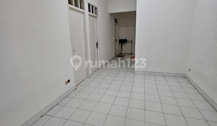 Affordable house for rent in BSD, ready to occupy, strategic location. Affordable house for rent in BSD, ready to occupy, strategic location.