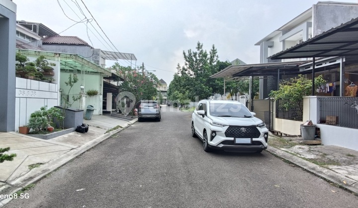 For Sale Strategically Located Ready-to-Occupy House in Griya Alam Sutera - Tangerang 2