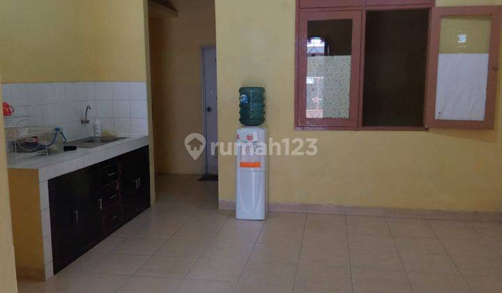 Disewakan Rumah Duta Garden Cluster Beverly Hills 2.Lantai KT 3 KM 2 2