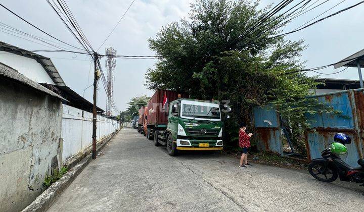 Gudang murah kamal muara di jalan kapuk kayu besar 1