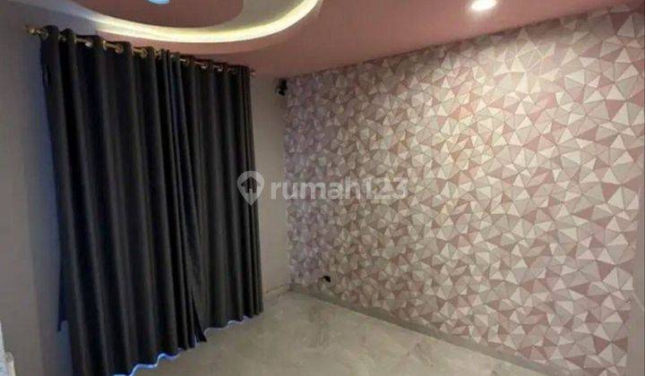 Rumah Bagus di Perumahan Citra Grand, Semarang 2