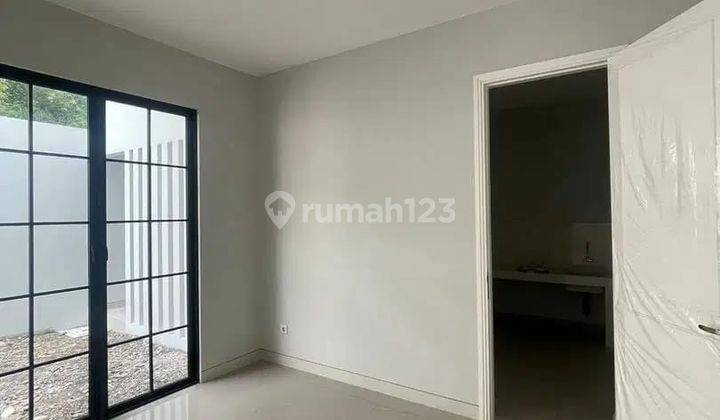 Rumah 2 Lantai Bagus di Cluster Citragrand, Semarang 2