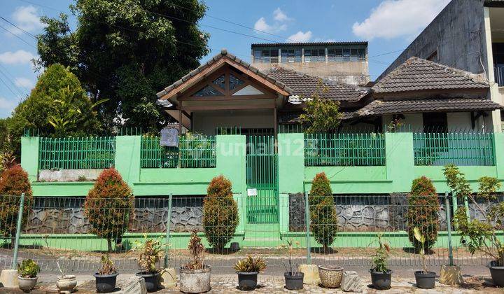 Rumah di Perumahan Srondol Asri, Semarang 2