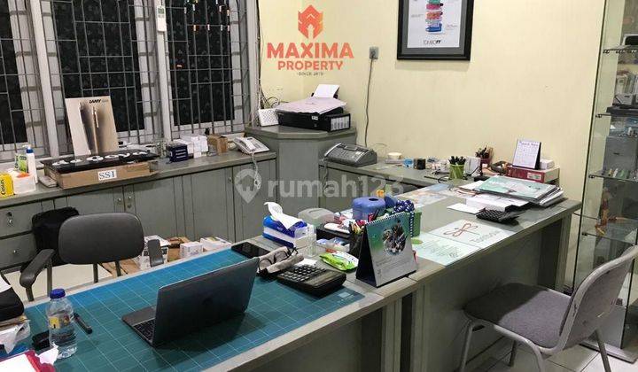 Bangunan Usaha Tengah Kota Jalan Mt Haryono 2