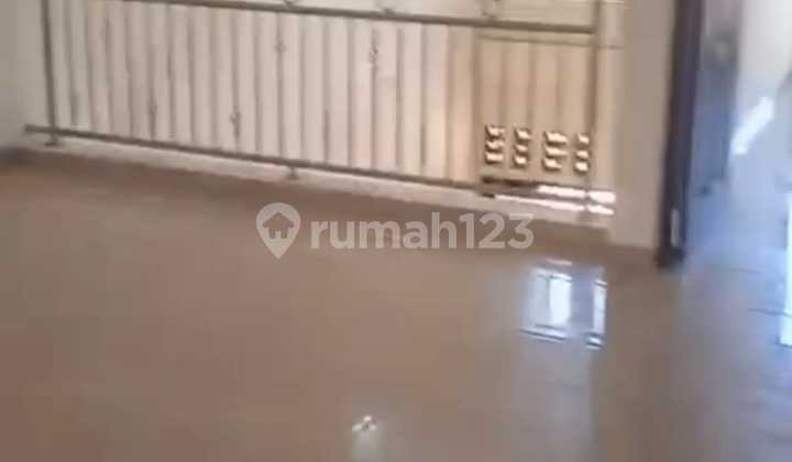 Rumah Siap Pakai Tengah Kota, Jalan Batan Miroto Thamrin 2