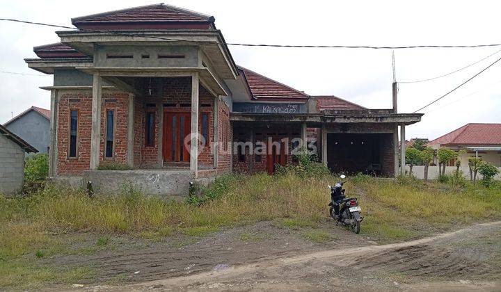 Rumah Bangunan Baru Kondisi 70% Lokasi Tengah Kota Brebes 2