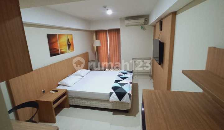 Apartemen Tengah Kota Warhol Louis Kienne Simpanglima 1