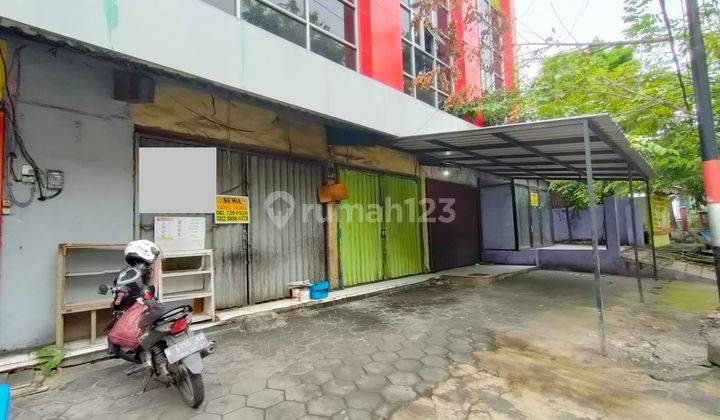  Ruko Tengah Kota Pinggir Jalan Raya Semarang Selatan 2