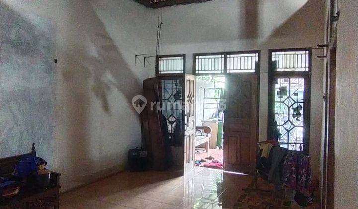 Rumah Strategis Dekat Jl. Suratmo Semarang Barat 8