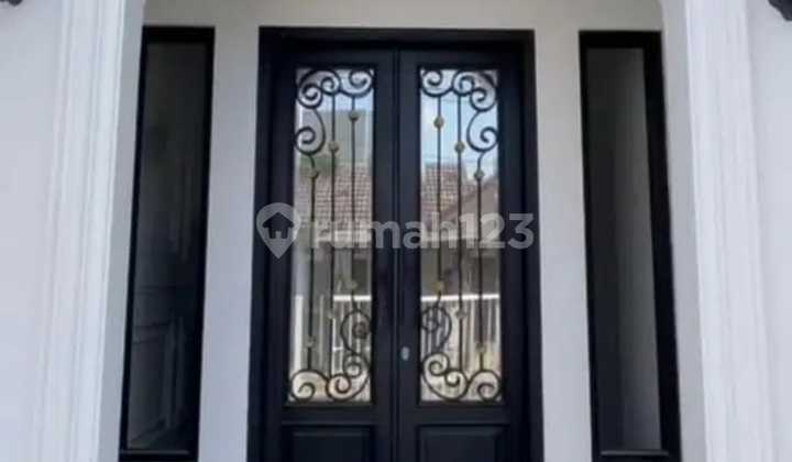 For Sale, Ready-to-Occupy House, Feeder Busway Accessible Cluster, Flood-Free, Safe and Comfortable Environment, 4M2 Ceiling, Already Equipped with Light Steel, Aluminum Frames, Near Park. 2