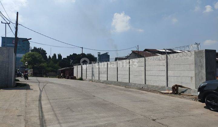 Di sewakan tanah  kosong lokasi strategis ,30m2 dari jln raya utama narogong 2