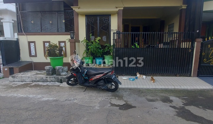 HARUS TERJUAL  RUMAH siap huni,dicluster bebas banjir FULL BAJA RINGAN ,semua kontruksi atap rumah nya sudah menggunakan baja ringan...HARGA 1,2M NEGO BANYAK