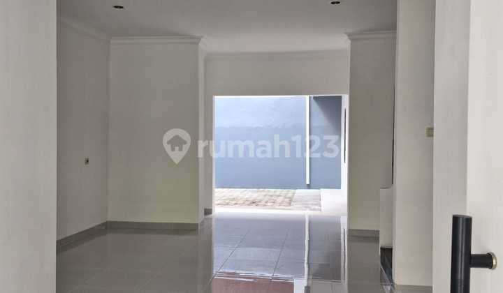 Dijual Rumah Siap Huni , Sdh Renovasi Total , Bebas Banjir , Jrk Ke Pintu Tol Narogong 3 Kilo , Super Indo  2