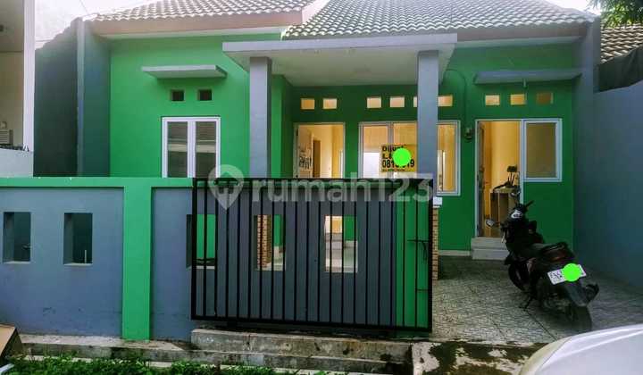 Dijual Rumah Siap Huni, Bisa Di Kpr , Bebas Banjir , Dekat Perumahan Kota Wisata, Akses Pintu Tol Dekat , Lingkungan Aman Dan Nyaman 