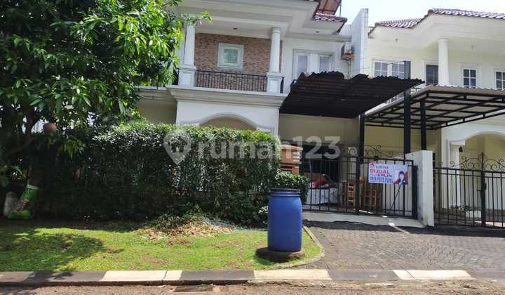 For Sale Legendary Tourist Home. Strategic location on the main boulevard of Legenda. Safe and comfortable environment. Note: The house is ready for interior and exterior repainting. All closed seating to be replaced with new ones. Semi-furnished. 2