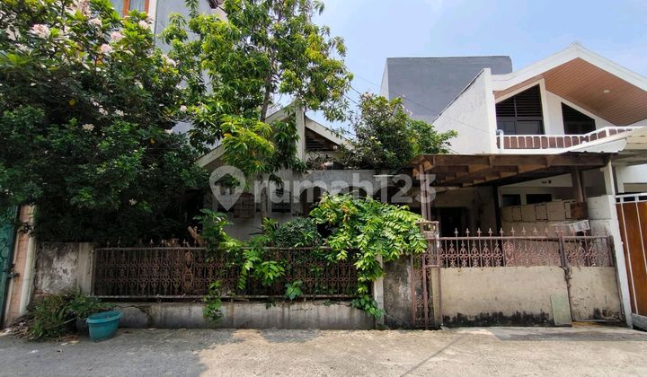 Sunter Hijau House, Sunter Hijau Plot 1