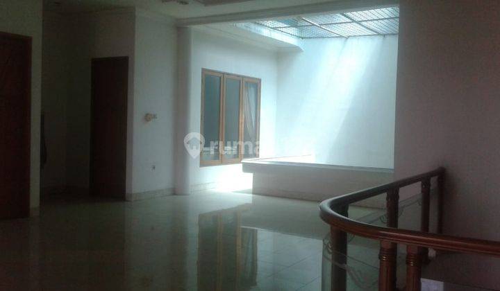 RUMAH JL RAYA TANAH MERDEKA CIRACAS 6
