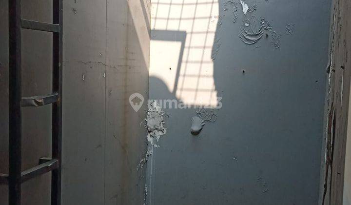 Ruko Komersil Straymtegis Bagus Untuk Kantor klinik cargo Bank Dekat Stasiun Jatinegara 5