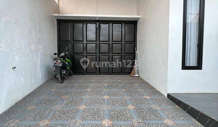 *DIJUAL CEPAT: Rumah Mewan Baru Strategis di Jatiwaringin* 1